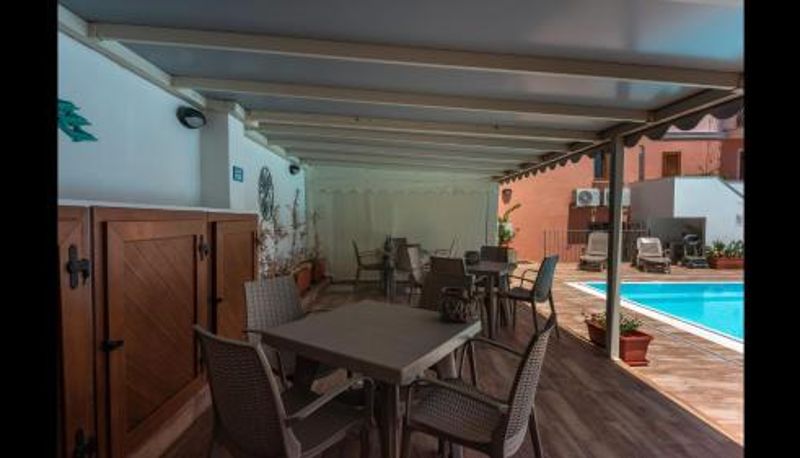 Info - Relaxing Cristal Blu Studio sleeps 3 num1486