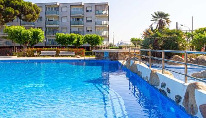 Apartamento - 50m beach with swimming pool Residencial Costamar next Bcn