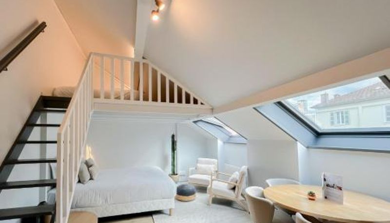 Chambre Standard - Cloud Stylish flat with jacuzzi near city center