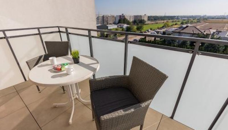 Terraza - Beautiful & Quiet Studio Szeligowska by Noclegi Renters