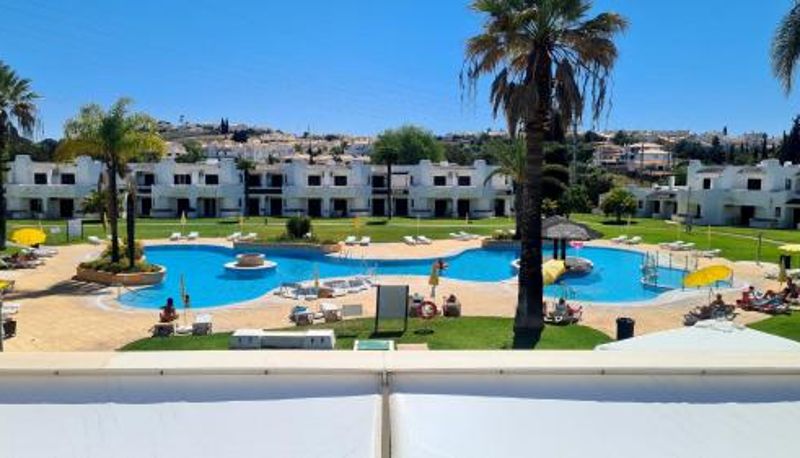 Pool - Green and Blue View Apartment