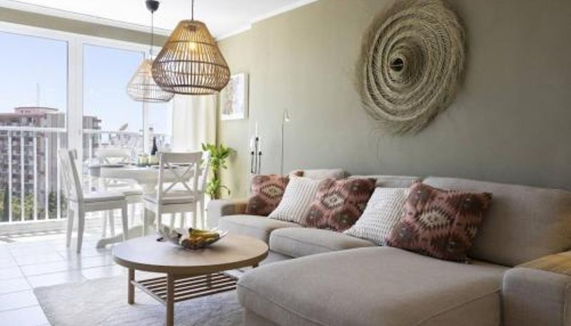 Apartament - Central Apartment With Seaview Terrace And Pool