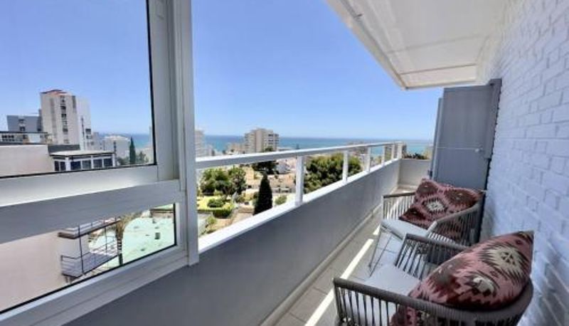 Apartament - Central Apartment With Seaview Terrace And Pool