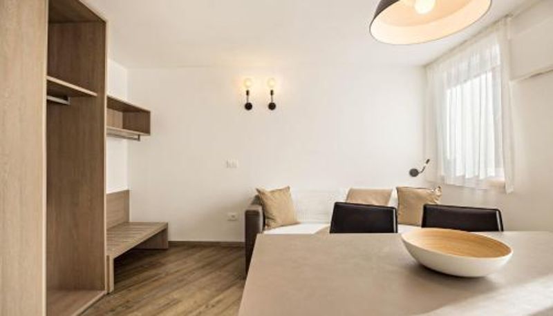 Appartement - Apartment Dui Residence Bun Ste