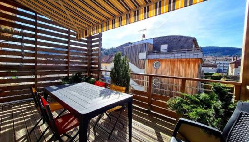 Info - Bel appart au centre avec terrasse et parking