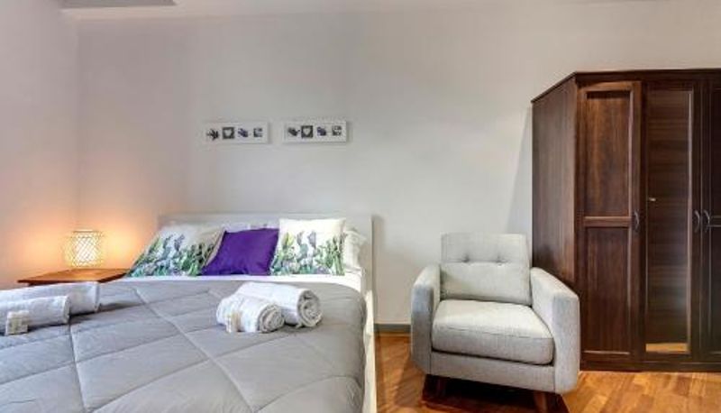 Camera - Spirito19 Apartment by Mamo Florence