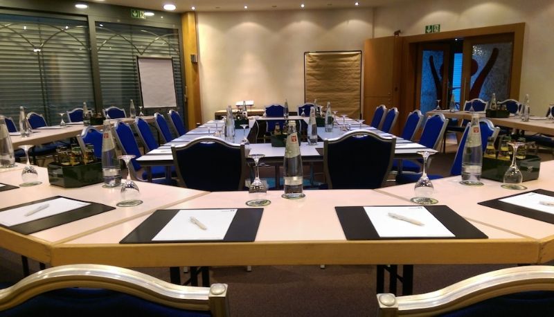 Meeting room - Hotel Orbtal