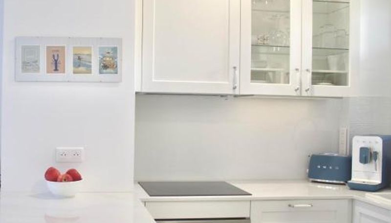 Camera standard - B001 appartement contemporain au coeur de Cannes