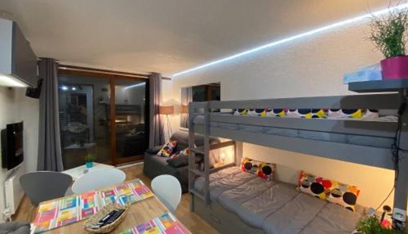 Info - proche des pistes  22 m² Studio chaleureux à Villarembert