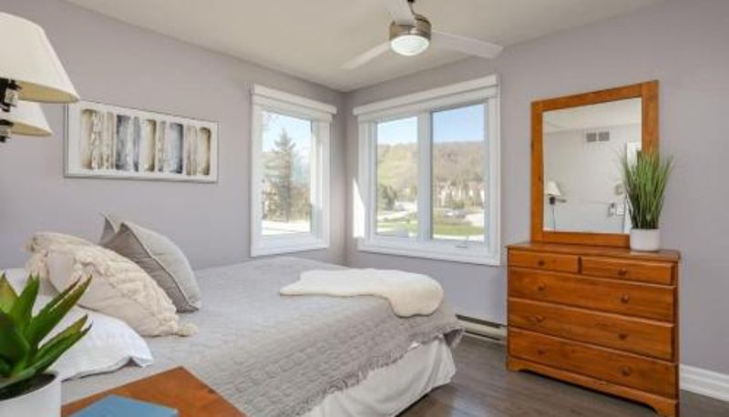 Daire - 104 Wintergreen w Mountain Views by Property Valet