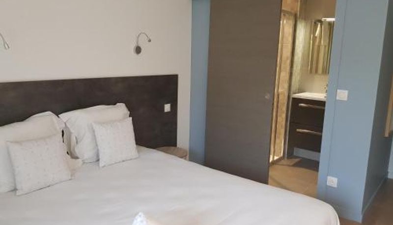 Apartment - Appartement Duplex Jardin