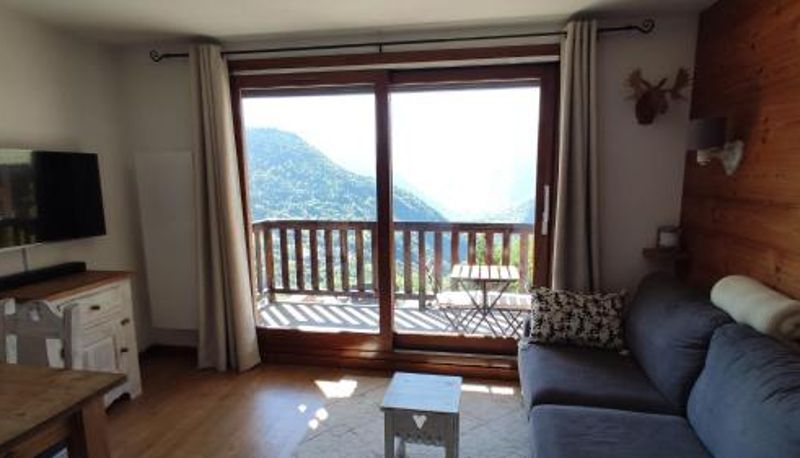 Info - VAUJANYLOCATIONS - Cochette 1 Studio 9