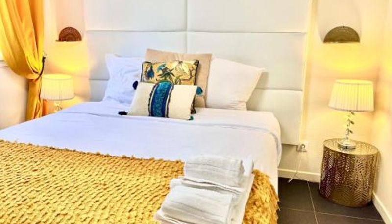 Apartament - proche de Bâle et de l'aéroport Sunny Suite by Leslodgespa - Studio moderne et coloré