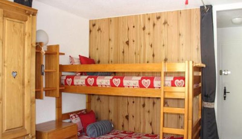 Chambre Standard - proche commerces et services à Val-Cenis  skis aux pieds Studio cosy pour 2/3 pers.