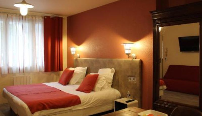Apartment - Oyonnax Bellignat Appart Hotel