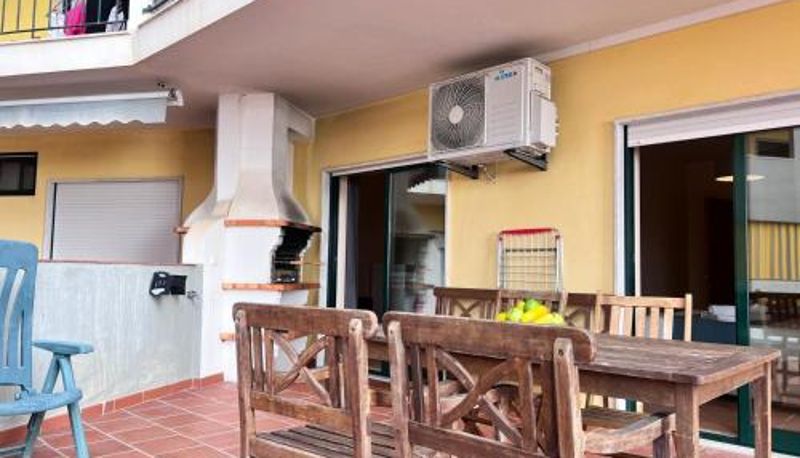 Daire - Armação de Pêra Ocean Terrace by Homing