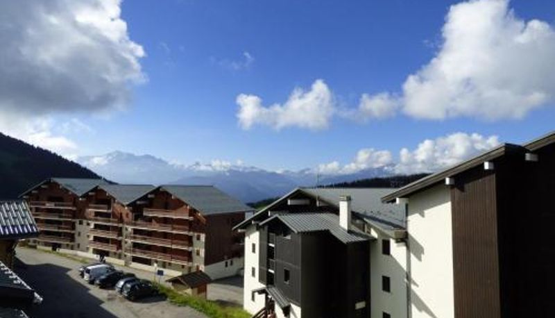 Standart oda - centre station  balcon sud Studio mezzanine Les Saisies - 4 pers