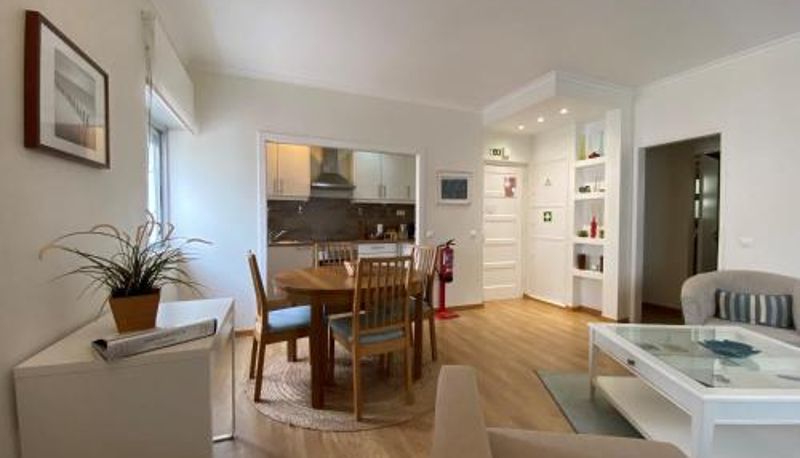 Información - Rainha - Holiday Rental in Cascais Centre
