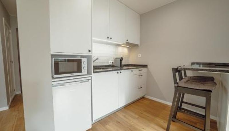 Cucina - Crystal Palace Garden Stylish Apartment by Vacationy