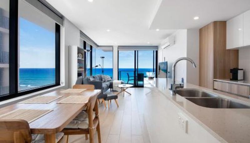 Standart oda - Ocean Views Apartment with Rooftop Pool - CoastHM