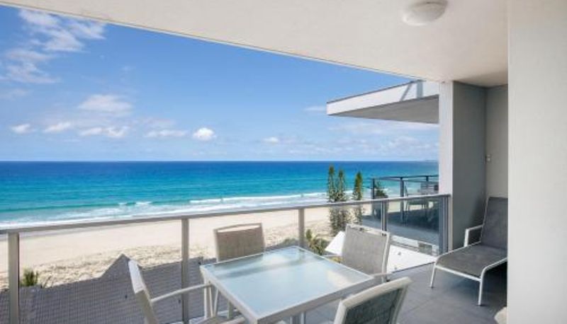 Standart oda - Ocean Views Apartment with Rooftop Pool - CoastHM