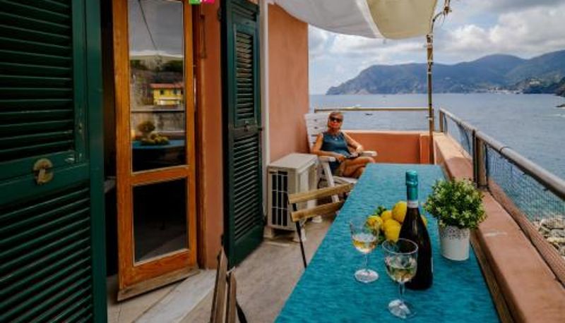 Información - Casa Teresa with AC and Sea View Balcony