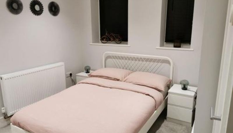 Appartamento - 4 sleeps and travel cot- close to beach and restaurants