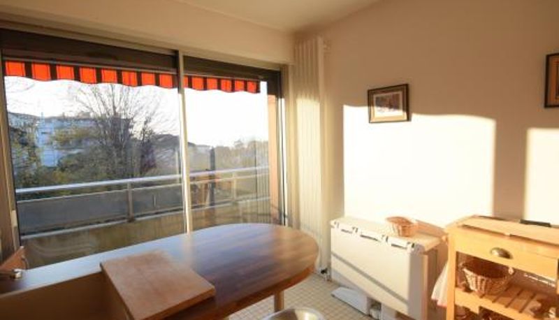 Standart oda - Appartement spacieux avec vue sur lac à Évian-les-Bains