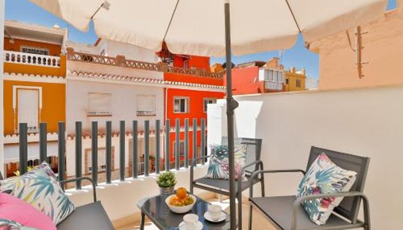 Zewnętrzna część hotelu - C05 - El Palo Beach 2 Bedroom With Terrace