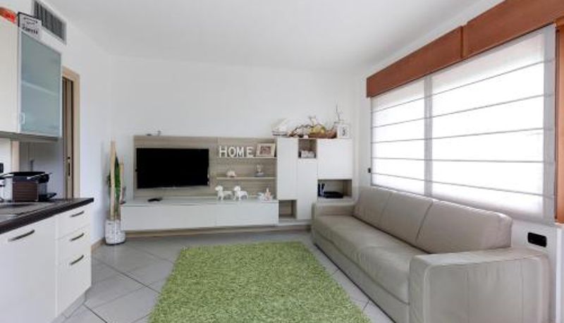 Daire - Dani Apartment garda lake view