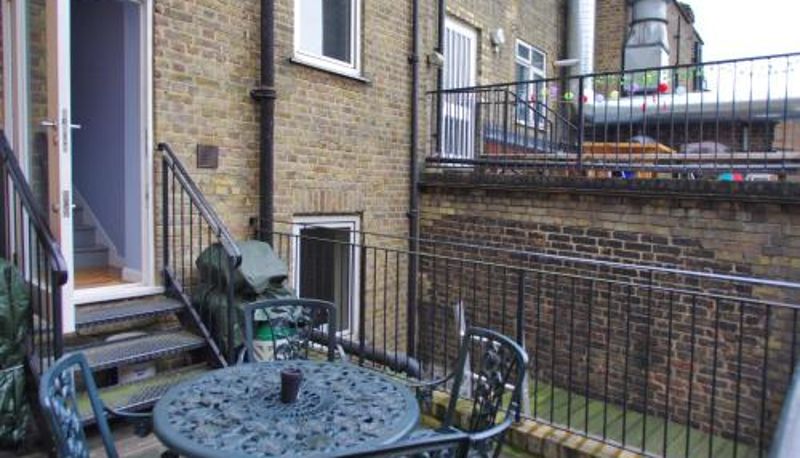 Daire - 4 min to Waterloo Spacious 275 sqm Apartment with King Beds