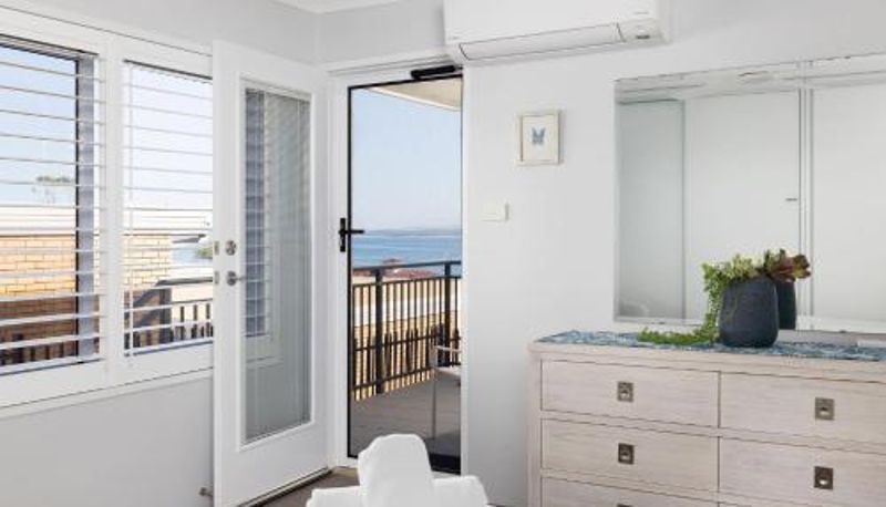 Standardzimmer - Sundeck Shoal Bay Ground floor with views and pool access