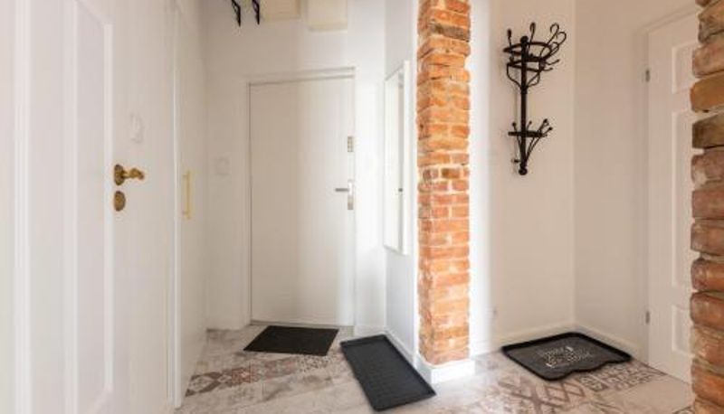 Apartament - Victus Unique Two-Bedroom Apartment with Remote Work by Noclegi Renters