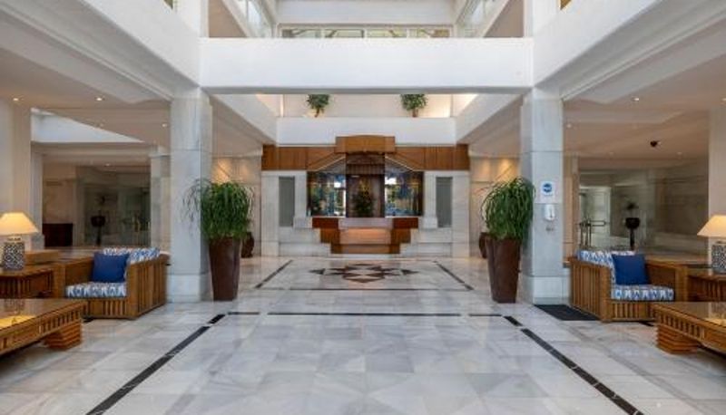 Bilgi - Pool view apartment in Casa Sevilla - Puerto Banús
