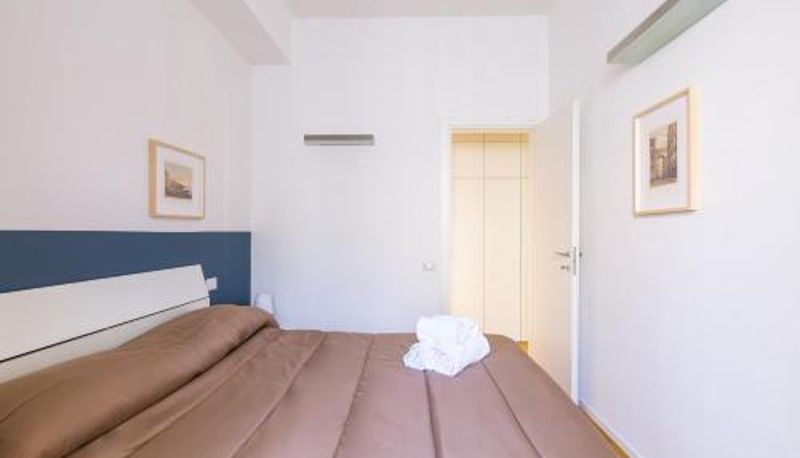 Apartment - Chiaia Mon Amour Elegant Flat by Napoliapartments