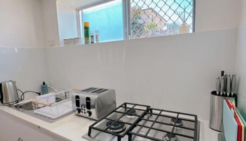 Standart oda - Comfy unit near Garden City Westfield Street Parking