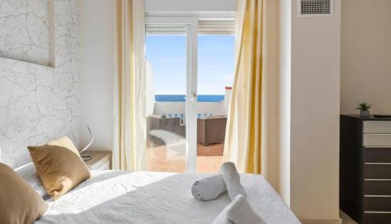 Appartamento - Breathtaking terrace by Costarentals - Ref M45