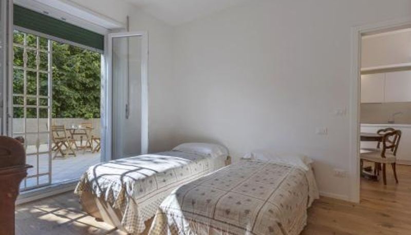 Apartment - GuestHost - Apt with Terrace 10 min walk from Piazza Santo Stefano