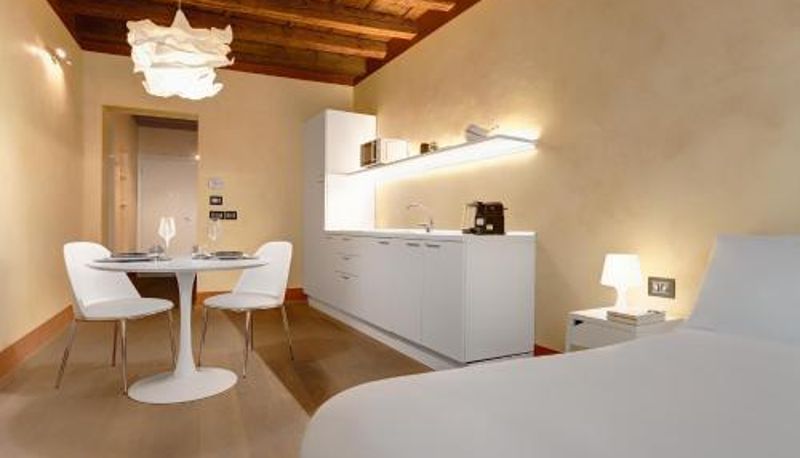 Apartament - 1881 LUXURY SUITES