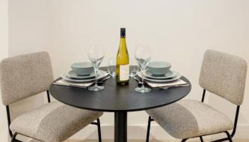 Pokój typu standard - Wokingham - 2 Bedroom Ground Floor Flat