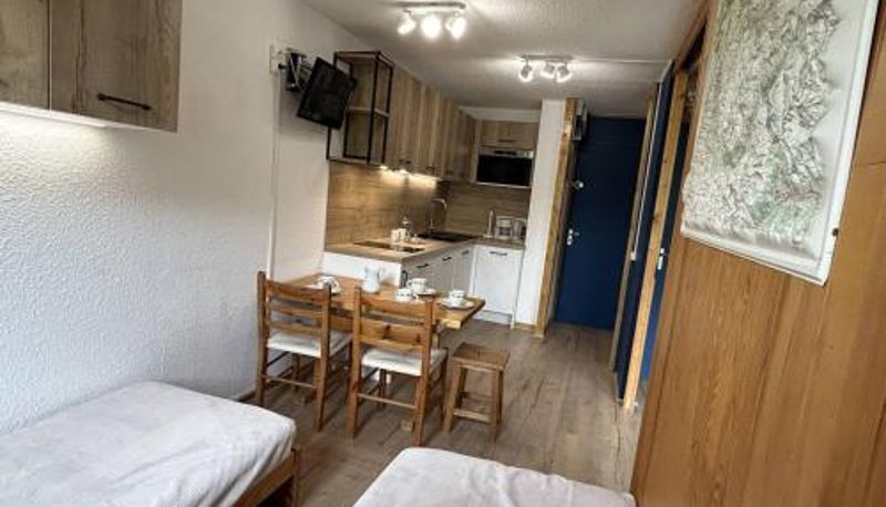 Info - animaux admis - FR-1-355-161  proche des pistes Studio divisible avec balcon