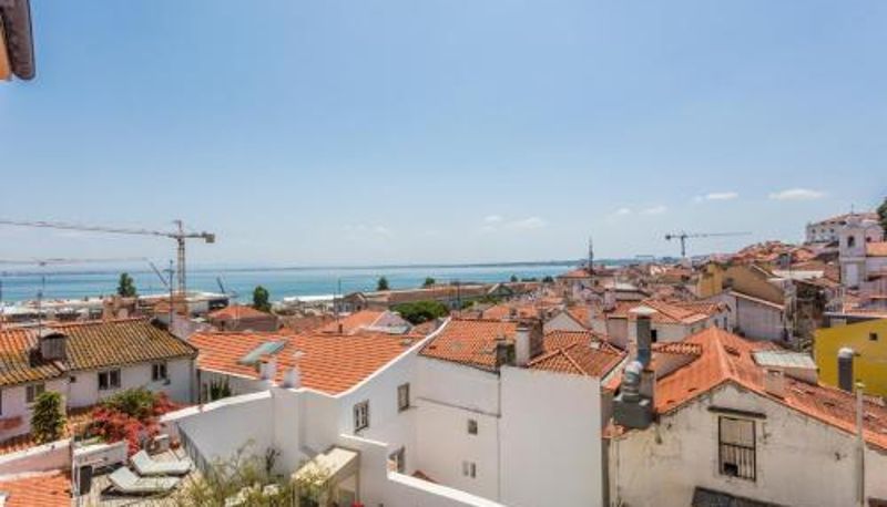 Apartament - Santo Estevão by SpotOn Apartments