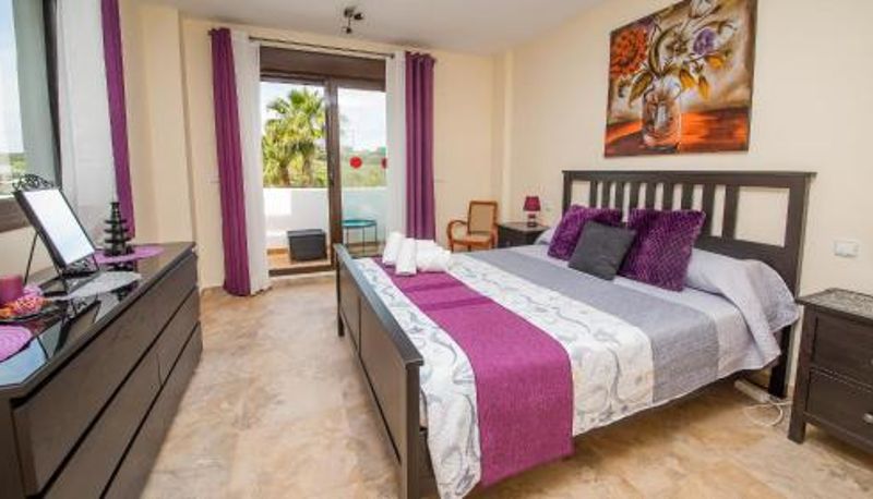 Habitación estándar - Casares Green 4 1D
