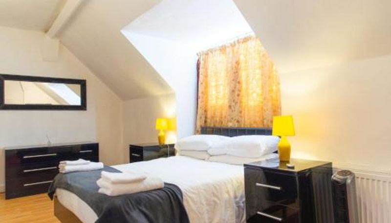 Apartment - Rare London 6bedroom House