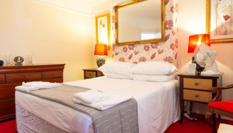 Apartment - Rare London 6bedroom House
