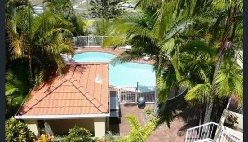 Daire - Top Floor in Burleigh Pool Parking Walk To Beach