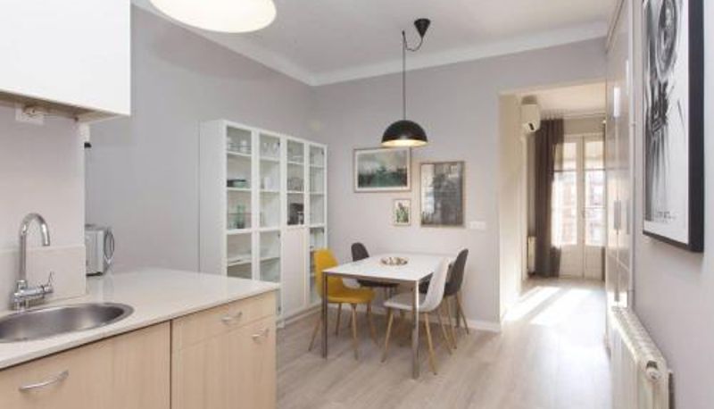 Info - 52ROC1069 - New Flat near Plaza España