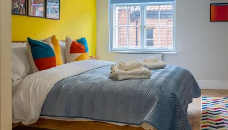 Standardzimmer - 1960s Inspired City Centre Apartment for 4 with Parking