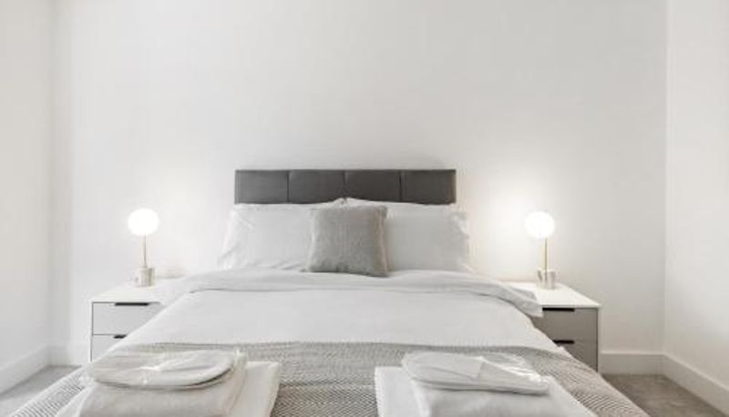 Info - Tailored Stays - Water Street Apartments