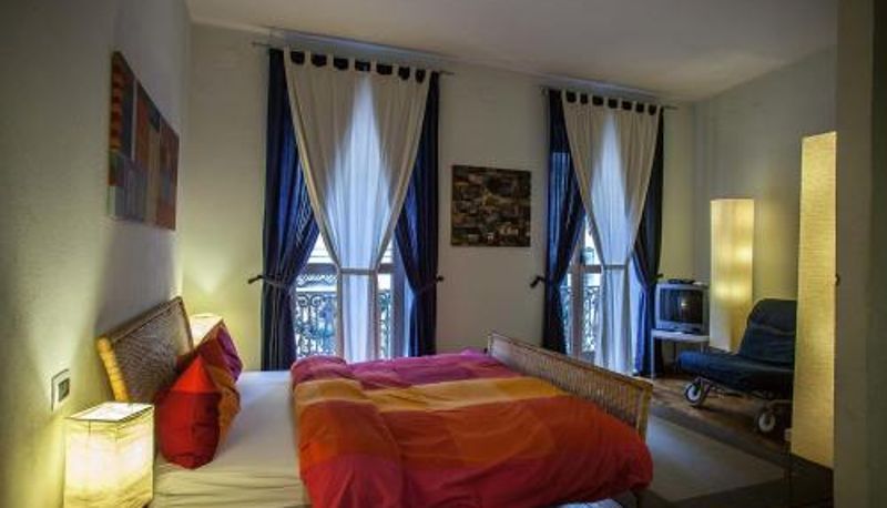 Zimmer - Studio Apartments Centro Storico Via Manno